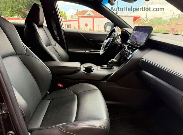 JTEAAAAH9RJ169660 2024 TOYOTA VENZA Черный Вид задней части салона