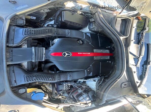 4JGDA6EB5KB18728X 2019 MERCEDES-BENZ GLE White Dashboard view