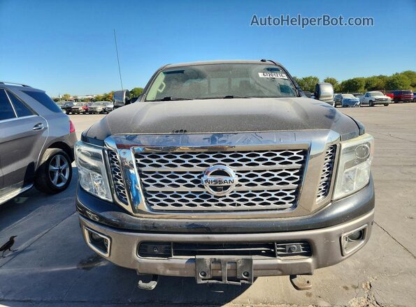 1N6AA1F41HN507860 2017 NISSAN TITAN Black Widok z tyłu