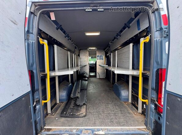 3C6URVJG3LE136951 2020 RAM PROMASTER Blue წინა სალონის ხედი