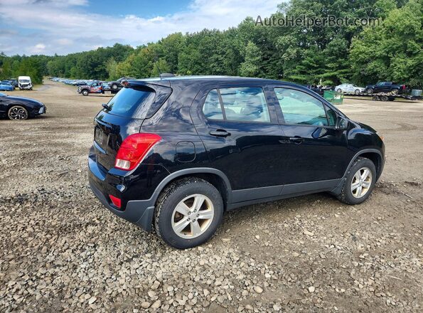 3GNCJNSB3JL330989 2018 CHEVROLET TRAX Black Front right