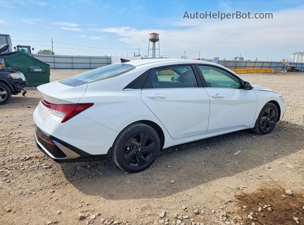 KMHLS4DG3SU989411 2025 HYUNDAI ELANTRA White Front right