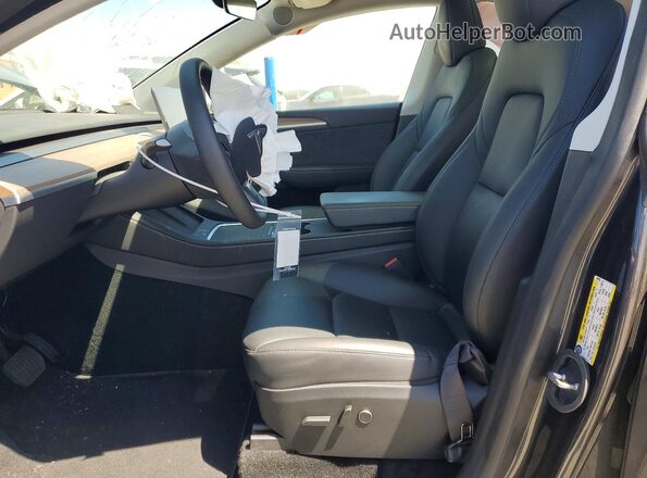 7SAYGDEE1RA229893 2024 TESLA MODEL Charcoal წინა პანელის ხედი
