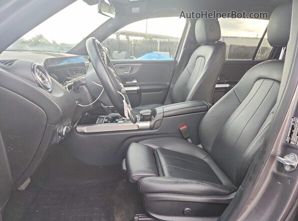 W1N4M4HB0NW234185 2022 MERCEDES-BENZ GLB-CLASS Gray Widok deski rozdzielczej