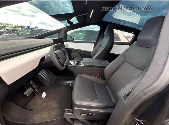7G2CEHEE5RA018813 2024 TESLA CYBERTRUCK Purple Vista trasera