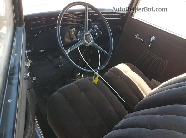 21AE65715 1931 CHEVROLET DELUXE Burgundy Вид панелі приладів