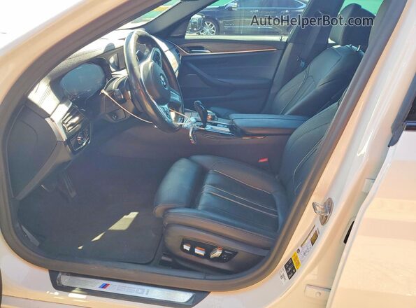 WBAJS7C02LBN96544 2020 BMW M5 White Vista del salpicadero