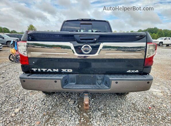 1N6BA1F4XGN515734 2016 NISSAN TITAN Черный Вид салона спереди