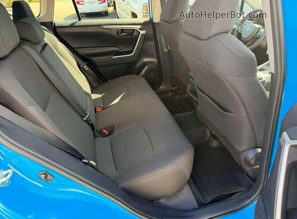 2T3F1RFV1KW022148 2019 TOYOTA RAV4 Синий Вид панели приборов
