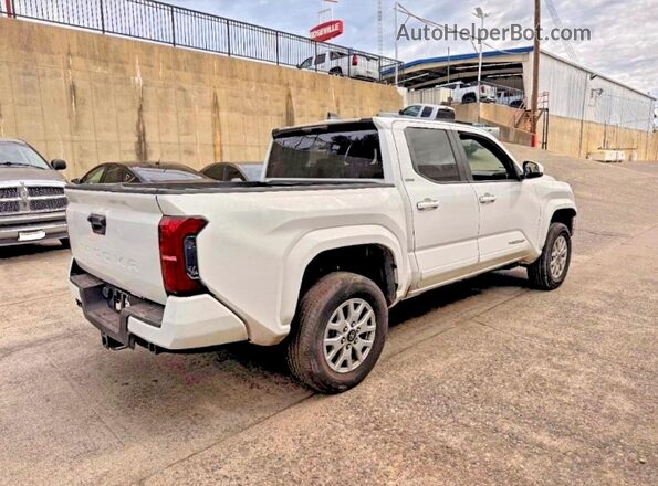 3TMKB5FNXSM025636 2025 TOYOTA TACOMA White Դիմացի տեսք