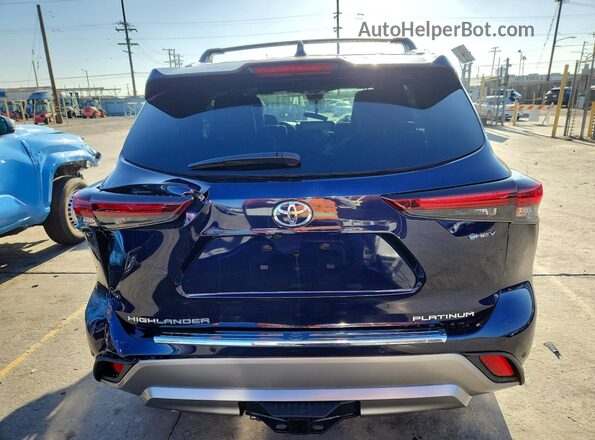 5TDEBRCH2SS689920 2025 TOYOTA HIGHLANDER Blue Widok wnętrza z przodu
