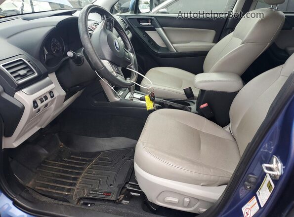 JF2SJARC7GH547496 2016 SUBARU FORESTER Blue Dashboard view