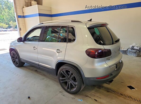 WVGAV7AX3GW553447 2016 VOLKSWAGEN TIGUAN Silver Rear right