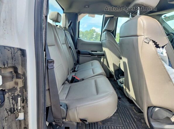 1FT7X2A68NEF34799 2022 FORD F250 Белый Вид задней части салона
