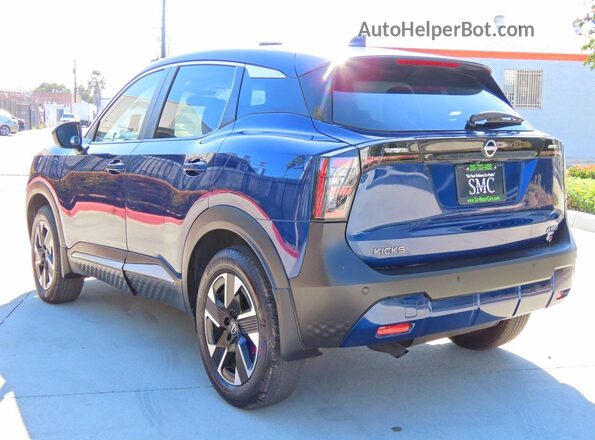 3N8AP6CB2SL406162 2025 NISSAN KICKS Blue Widok z przodu