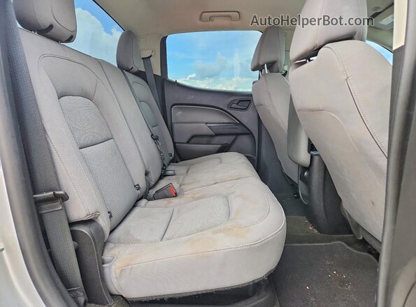 1GCGTBEN8H1211099 2017 CHEVROLET COLORADO Серебряный Вид задней части салона