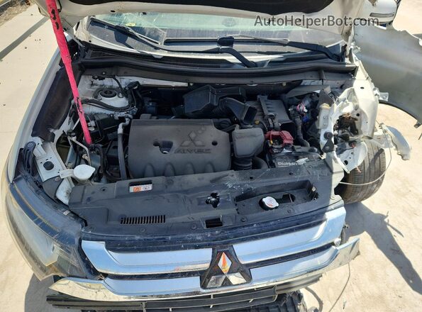 JA4AZ3A30JZ006800 2018 MITSUBISHI OUTLANDER White Vista de la etiqueta del VIN