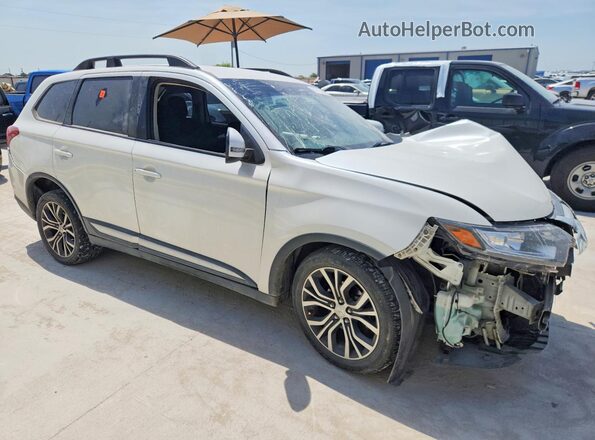 JA4AZ3A30JZ006800 2018 MITSUBISHI OUTLANDER White Vista frontal