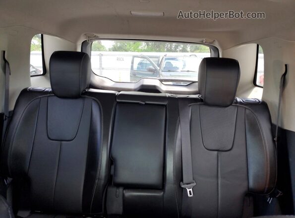 2GKFLVEK7H6293881 2017 GMC TERRAIN Черный Вид задней части салона