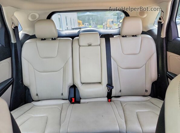 2FMPK4K99KBB70866 2019 FORD EDGE Black Вид задньої частини салону
