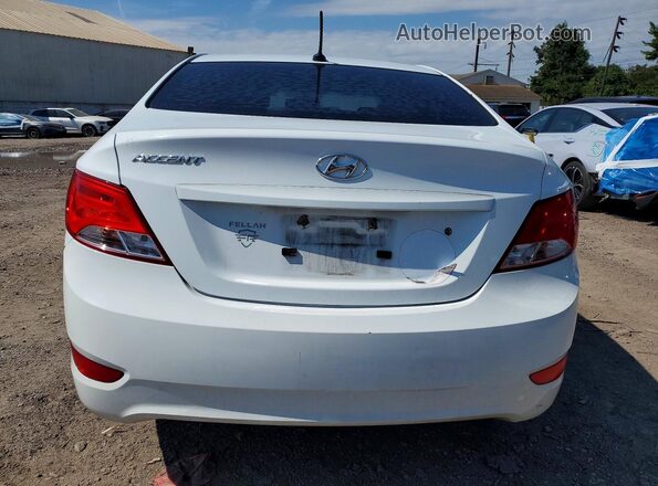 KMHCT4AE2HU344810 2017 HYUNDAI ACCENT White Widok wnętrza z przodu