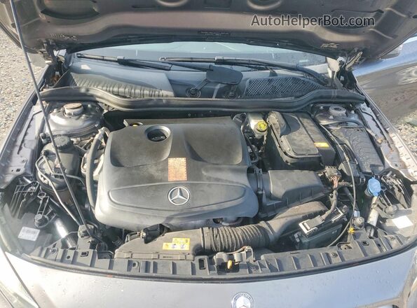 WDCTG4EB0GJ200661 2016 MERCEDES-BENZ GLA Gray Vista del compartimento del motor