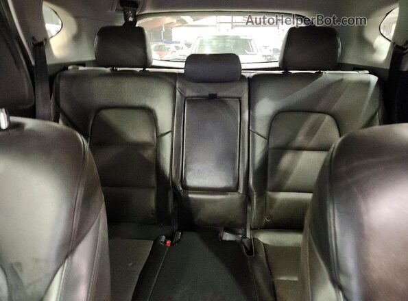 KM8J3CA20JU729232 2018 HYUNDAI TUCSON Blue Սալոնի հետևի տեսք
