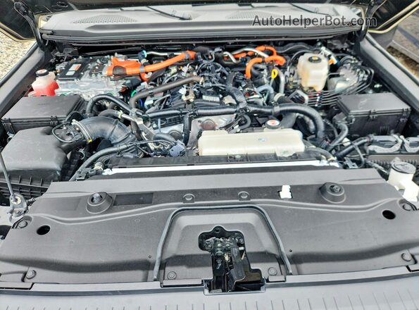JTEABFAJ4SK047804 2025 TOYOTA LAND Black ძრავის განყოფილების ხედი