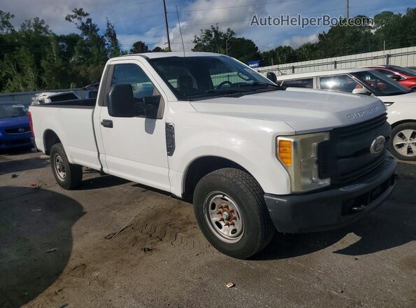 1FTBF2A67HEB14615 2017 FORD F250 White წინა ხედი