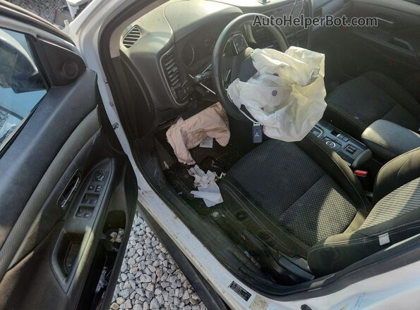 JA4AZ3A30JZ006800 2018 MITSUBISHI OUTLANDER White Vista del cuadro de instrumentos