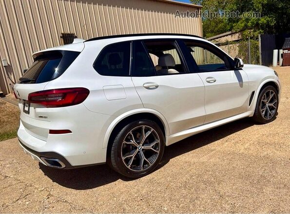 5UXCR6C55KLL37146 2019 BMW X5 White Դիմացի տեսք