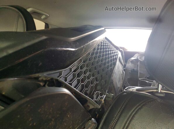 JA4AR3AU5JZ022967 2018 MITSUBISHI OUTLANDER Black Rear interior view