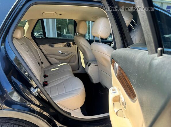 WDC0G8EB6LF745481 2020 MERCEDES-BENZ GLC-CLASS Black Vista interior delantera