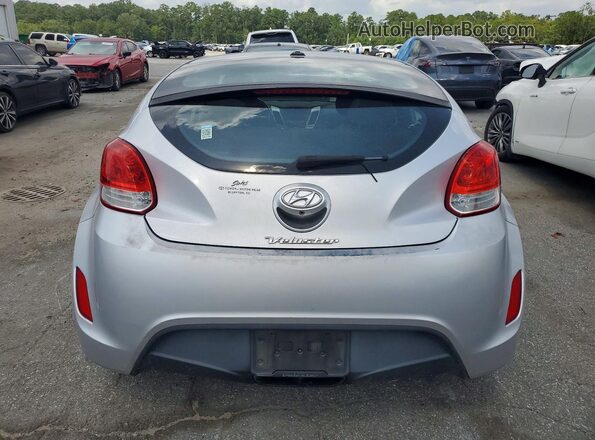 KMHTC6AD1HU310425 2017 HYUNDAI VELOSTER Gray წინა სალონის ხედი