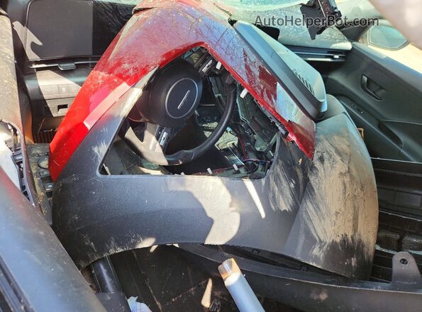 KM8HB3AB9RU169420 2024 HYUNDAI KONA Red Vista del cuadro de instrumentos