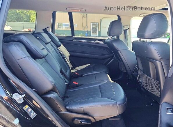 4JGDF6EE1HA745980 2017 MERCEDES-BENZ GLS-CLASS Black Вид задньої частини салону