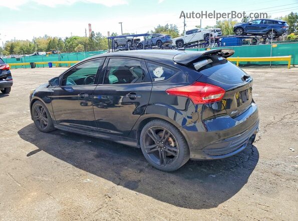 1FADP3L90GL379685 2016 FORD FOCUS Черный Задняя правая четверть
