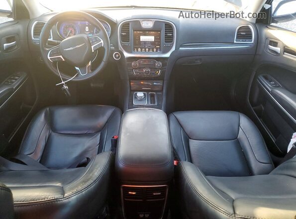 2C3CCAAG1GH135097 2016 CHRYSLER 300 Black Vista del salpicadero
