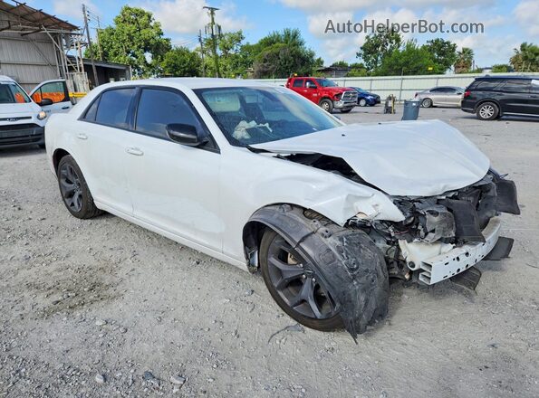 2C3CCAAG1PH556253 2023 CHRYSLER 300 White Przód prawy