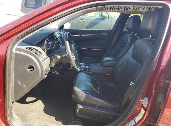 2C3CCAAG2GH230302 2016 CHRYSLER 300 Maroon Widok wnętrza z przodu