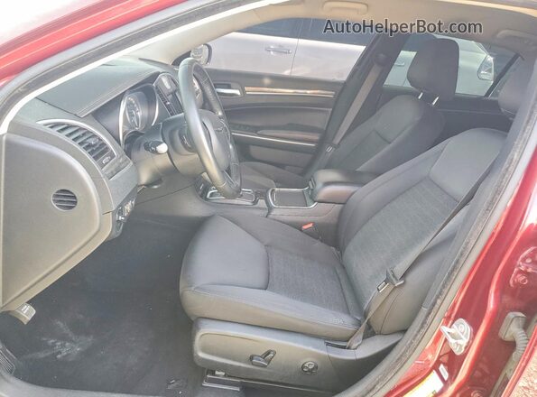 2C3CCAAG3LH123074 2020 CHRYSLER 300 Maroon Front interior view