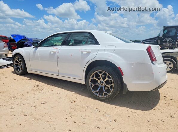 2C3CCAAG6JH308250 2018 CHRYSLER 300 White Trasero izquierdo