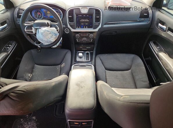 2C3CCAAG6PH577583 2023 CHRYSLER 300 Gray Vista del salpicadero