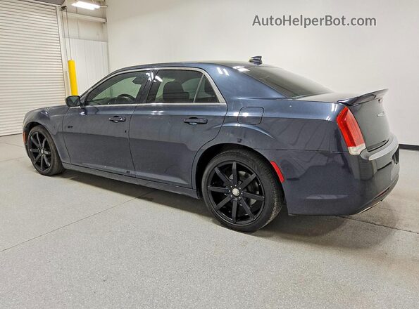 2C3CCAAG7JH331780 2018 CHRYSLER 300 Gray Trasero izquierdo