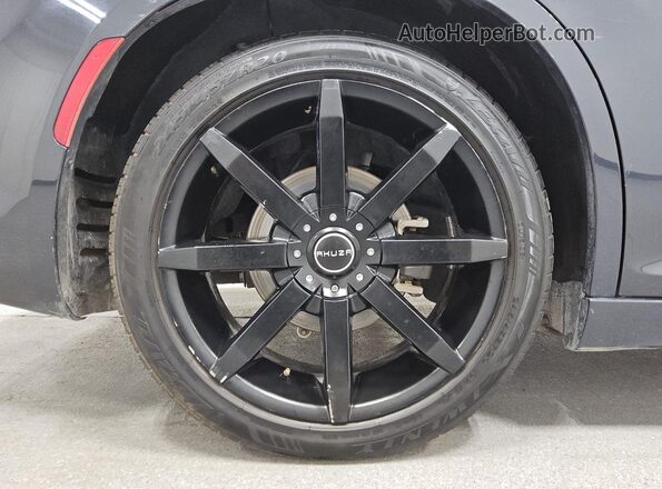 2C3CCAAG7JH331780 2018 CHRYSLER 300 Gray 