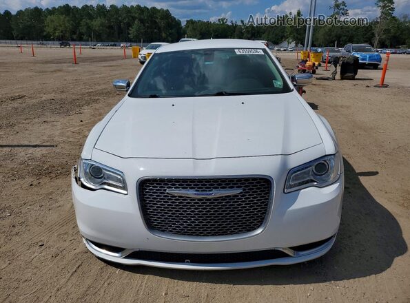2C3CCAAG8KH626064 2019 CHRYSLER 300 White Widok z przodu