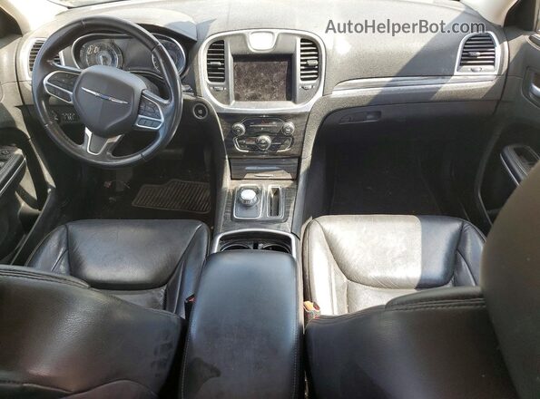 2C3CCAAG8KH626064 2019 CHRYSLER 300 White Widok deski rozdzielczej