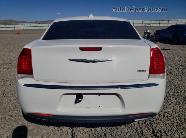 2C3CCAAGXGH211870 2016 CHRYSLER 300 White Հետևի տեսք