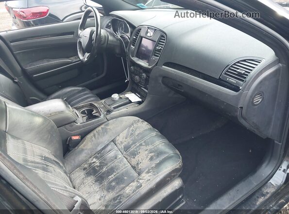 2C3CCABG6MH626534 2021 CHRYSLER 300 Black Front interior view
