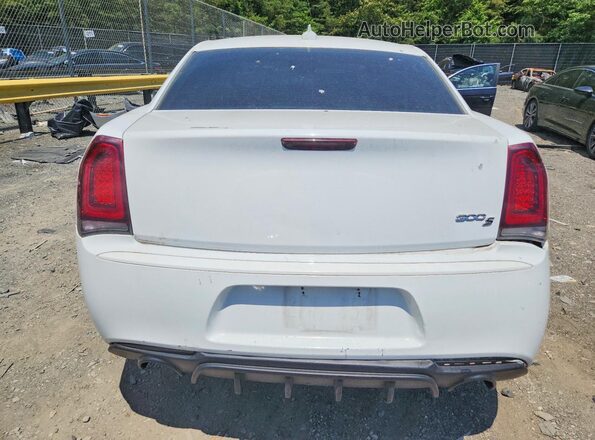 2C3CCABG8GH229850 2016 CHRYSLER 300 White Widok z tyłu